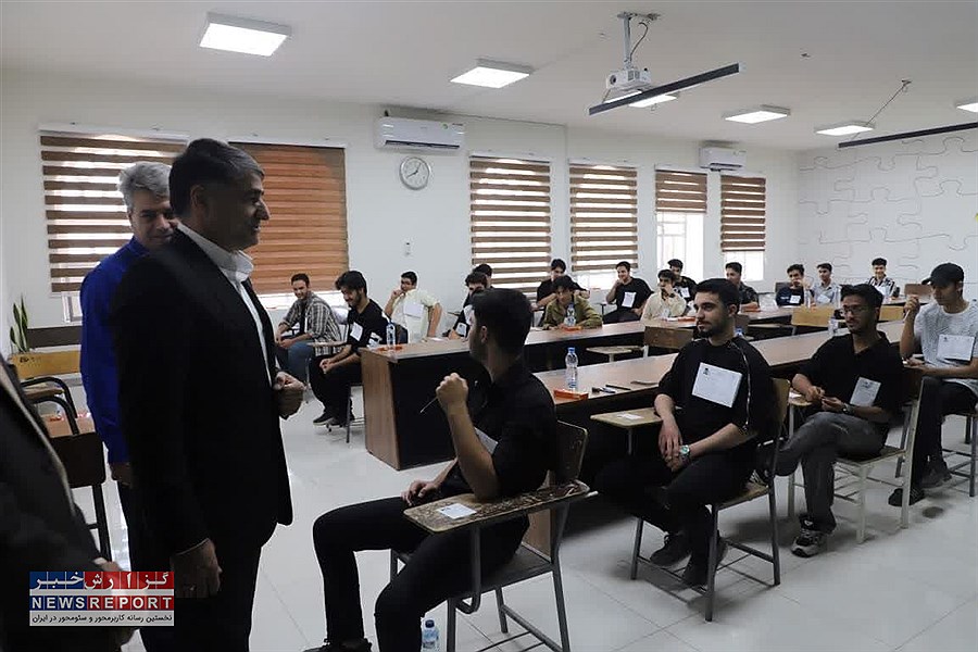 کنکور علوم تجربی در بافق؛ رقابت ۱۶۴ داوطلب در محیطی آرام و منظم